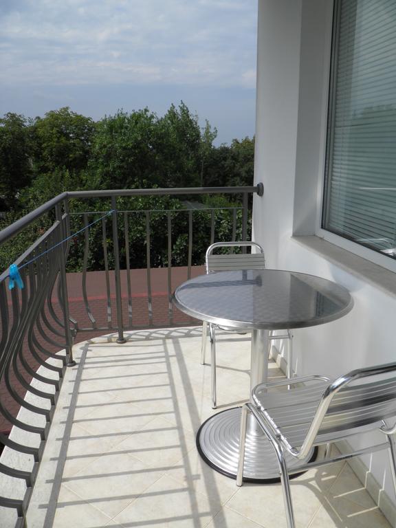 Family Hotel Maritime Ahtopol Oda fotoğraf